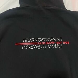 Lululemon Boston Steady State Pullover Hoodie